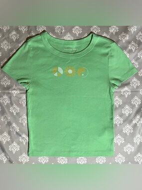 American Eagle Outfitters Light Green Graphic Kids Tee - Peace Sun Yin-Yang